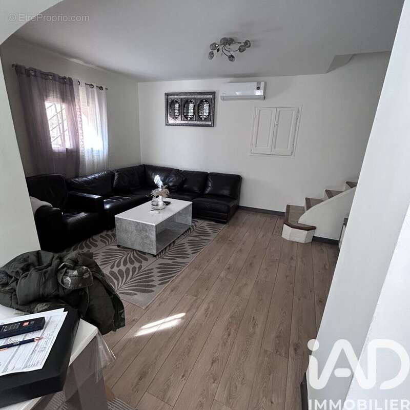Maison 136 m² à Septemes-Les-Vallons  - photo 5