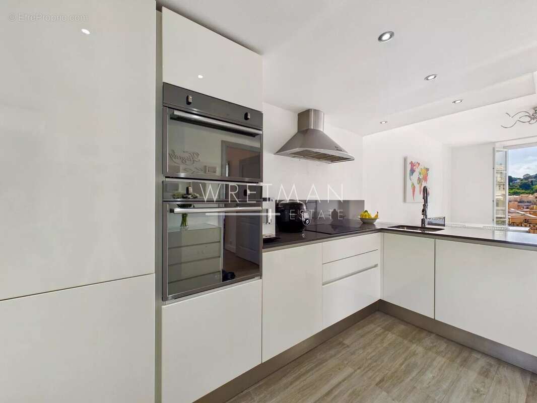 Appartement à MENTON