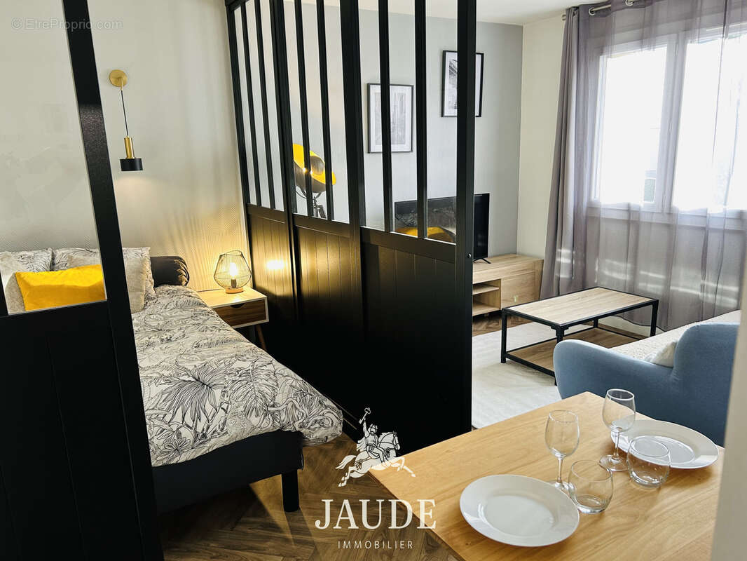 Studio meublé rénové avec balcon et parking   Dernier étage   63B rue de l’Oradou, Clermont-Ferrand - photo 6
