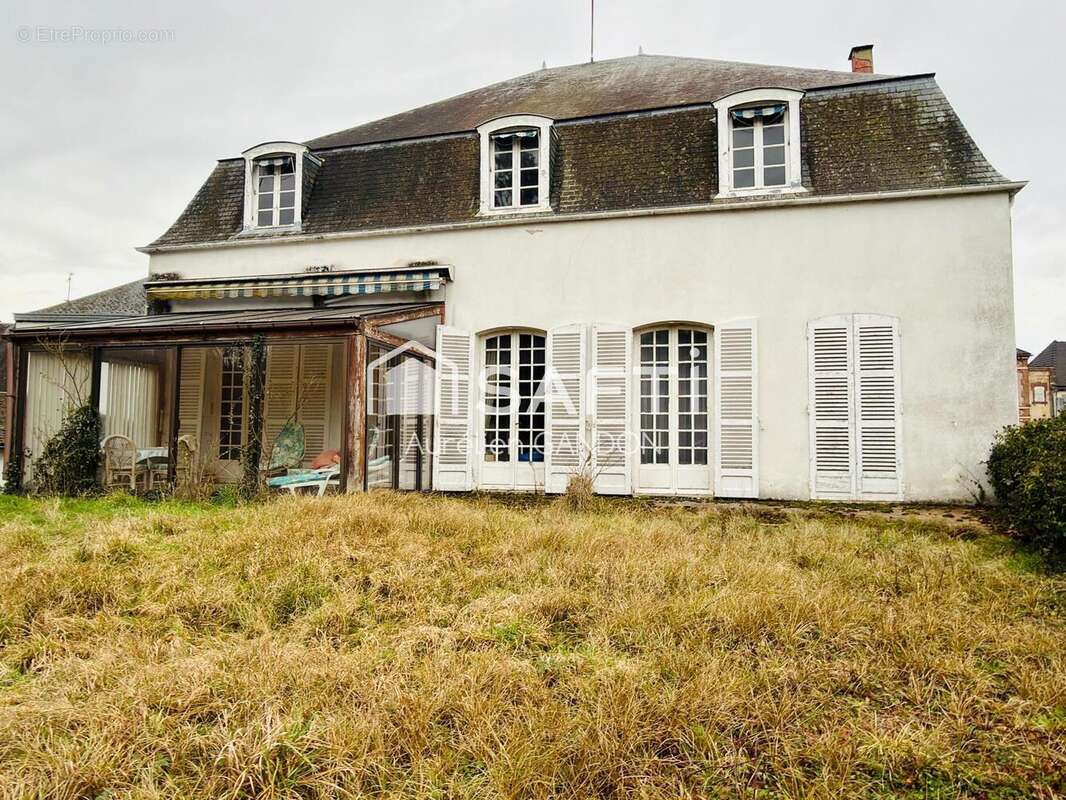 Photo 2 - Maison à CHAMBEUGLE