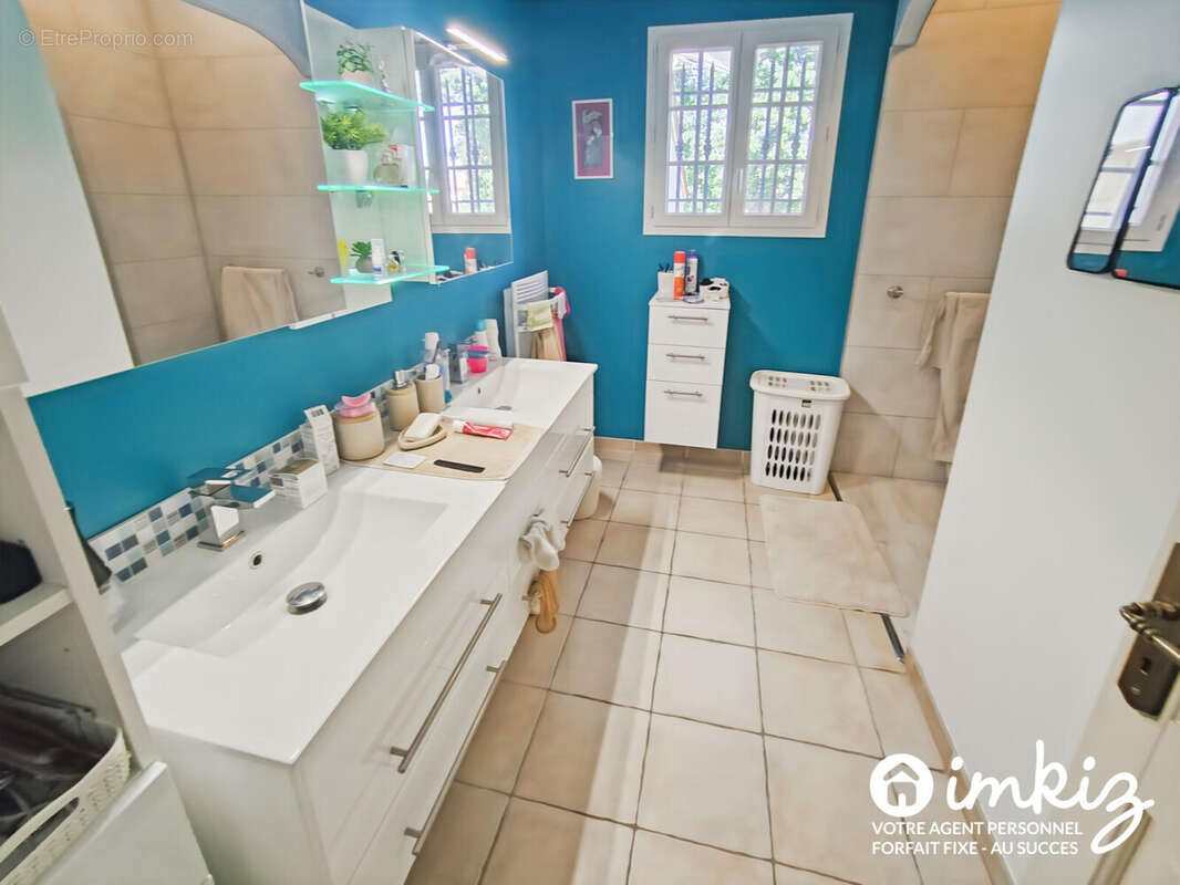 2 Maisons de plain pied de 9 et  4 pièces piscine - photo 11