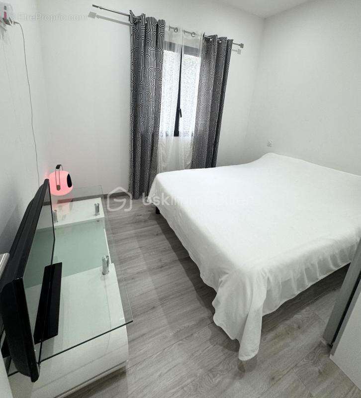 Maison à LIGNAN-SUR-ORB