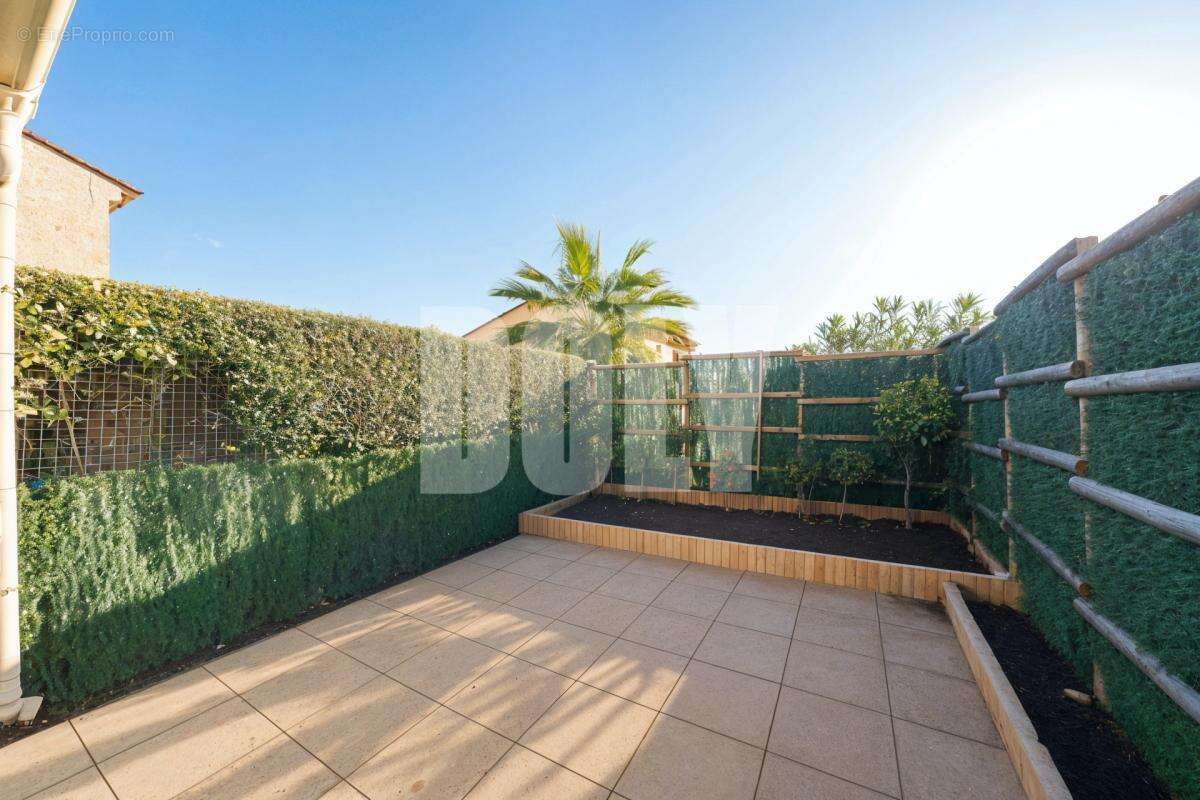 Maison à VILLENEUVE-LOUBET