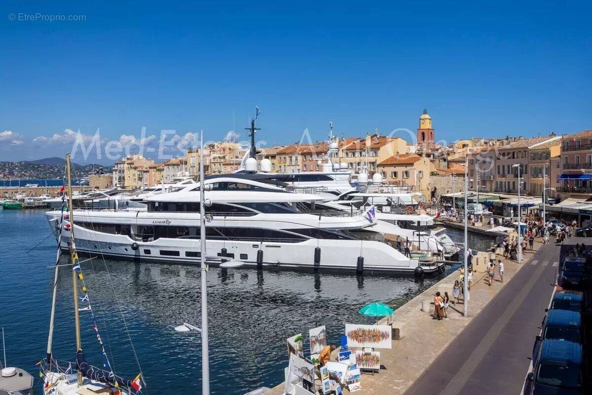 Appartement à SAINT-TROPEZ