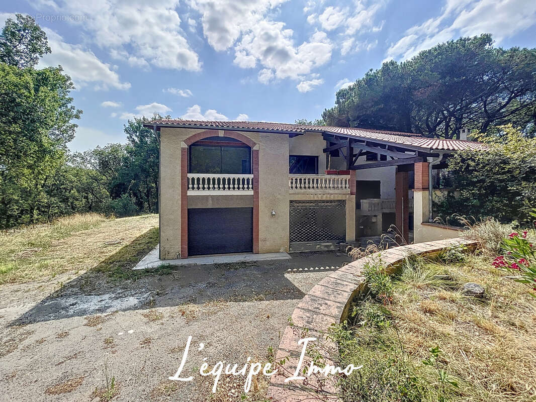 Maison à MENVILLE