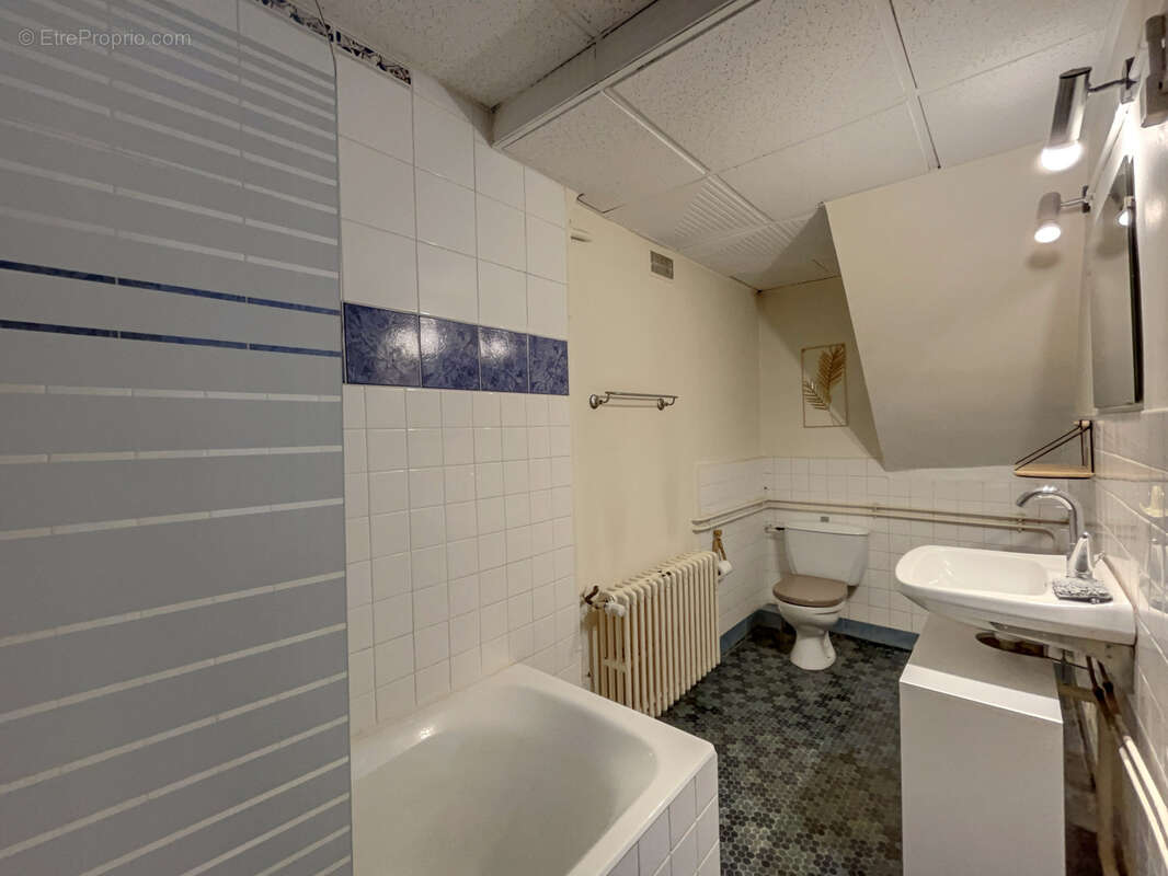 Maison à TOURNON-SUR-RHONE