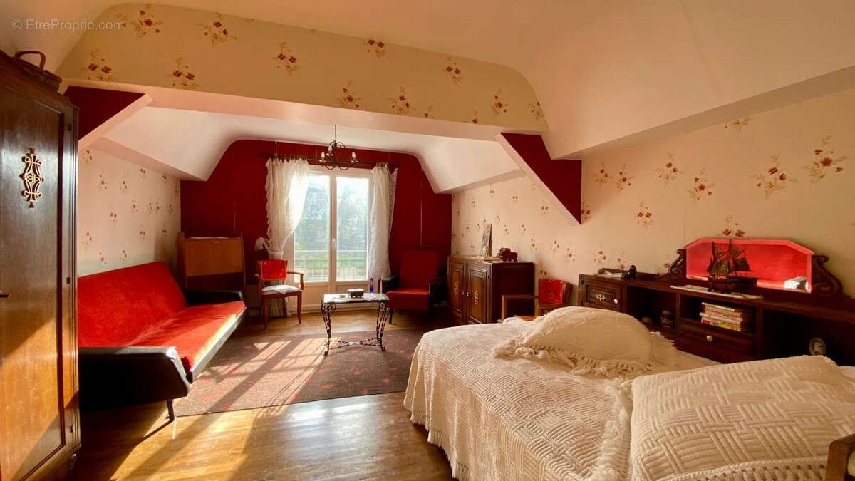 Maison à MONTRICHARD