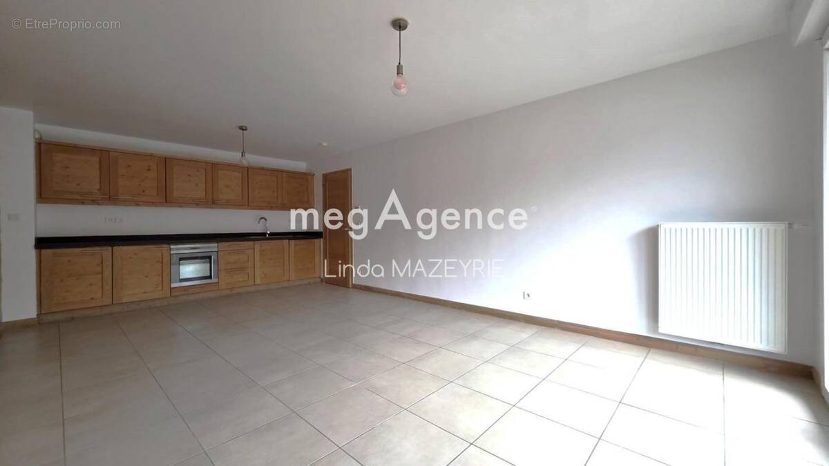 Appartement à SALLANCHES