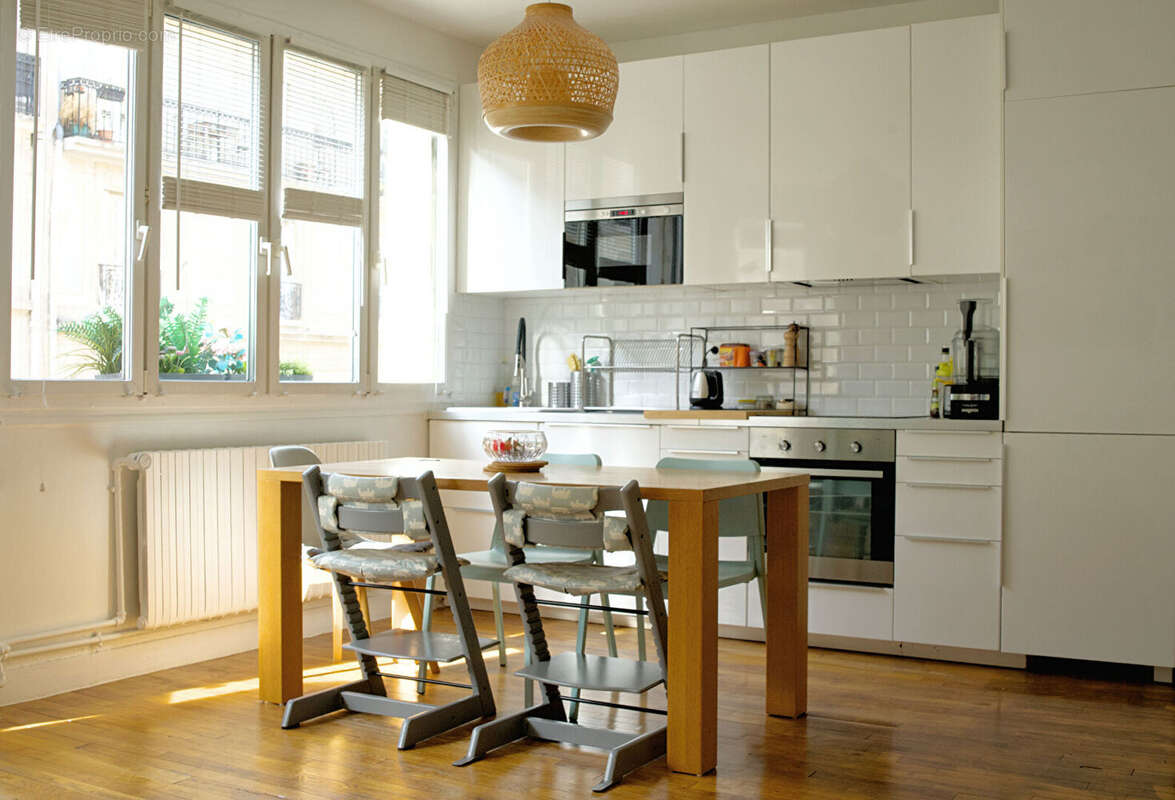 Appartement à PARIS-18E