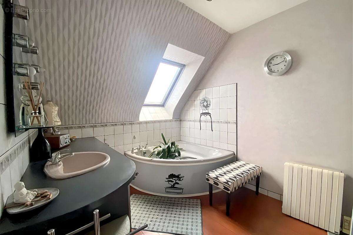 Maison à LANGUEUX