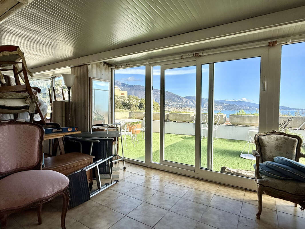 Appartement à ROQUEBRUNE-CAP-MARTIN