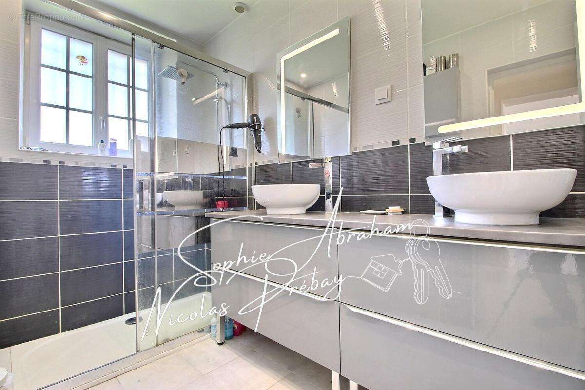 Maison à ANGERVILLE