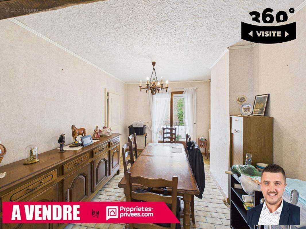 Maison à HIRSON