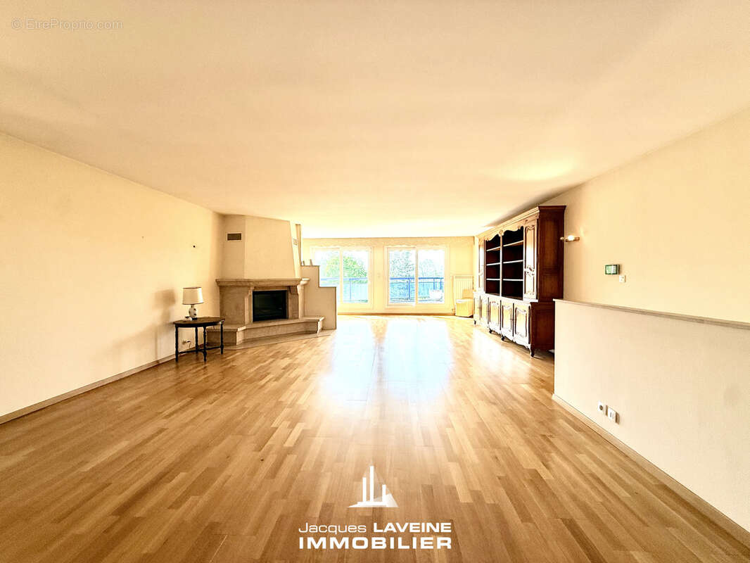 Appartement à SAINT-JULIEN-LES-METZ