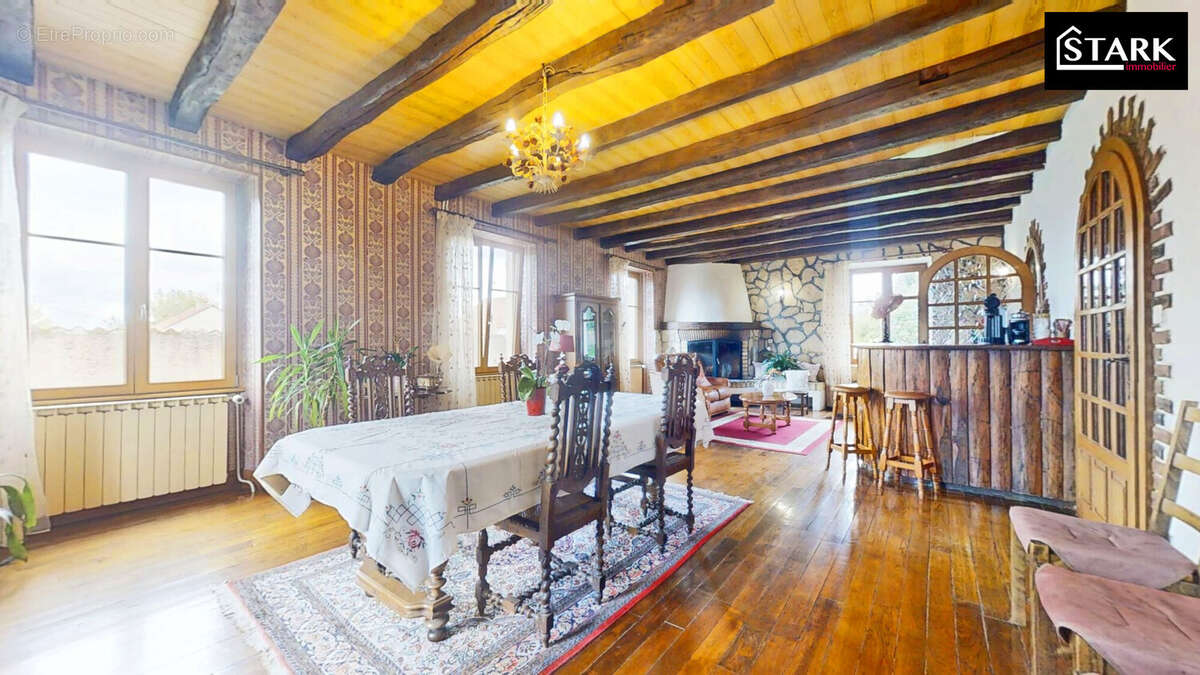 Maison à HERICOURT