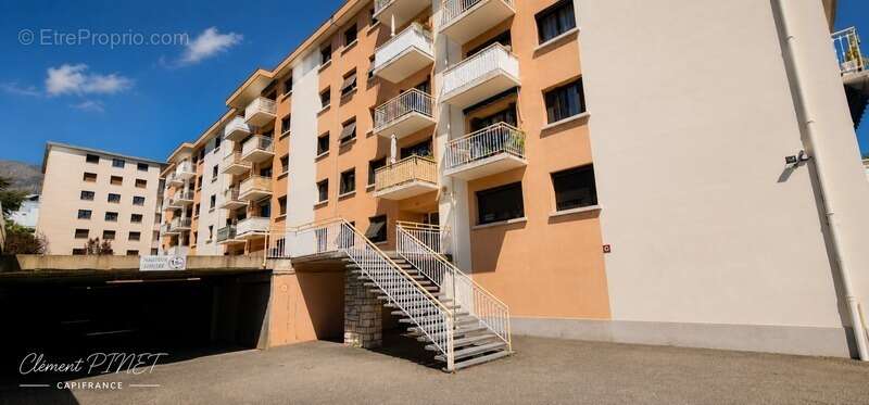 Appartement T4 de 105,79 m² – Avec garage et cave - photo 12