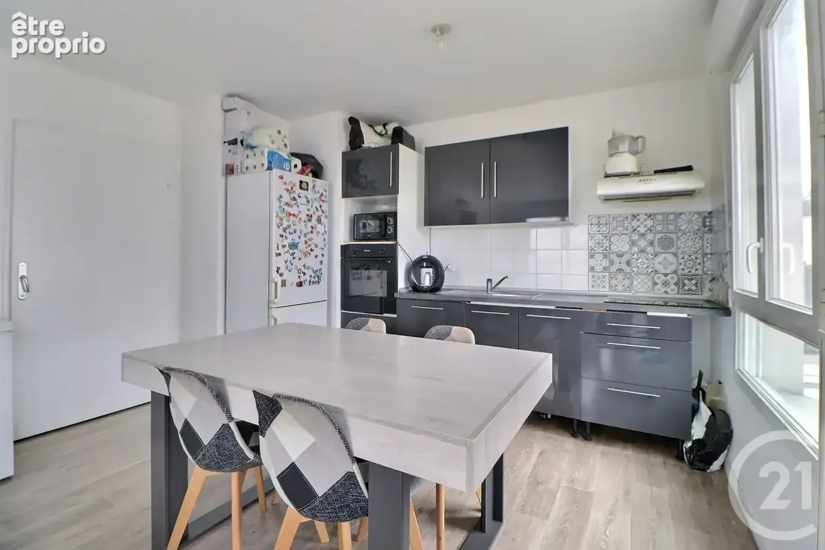 Appartement à AULNAY-SOUS-BOIS