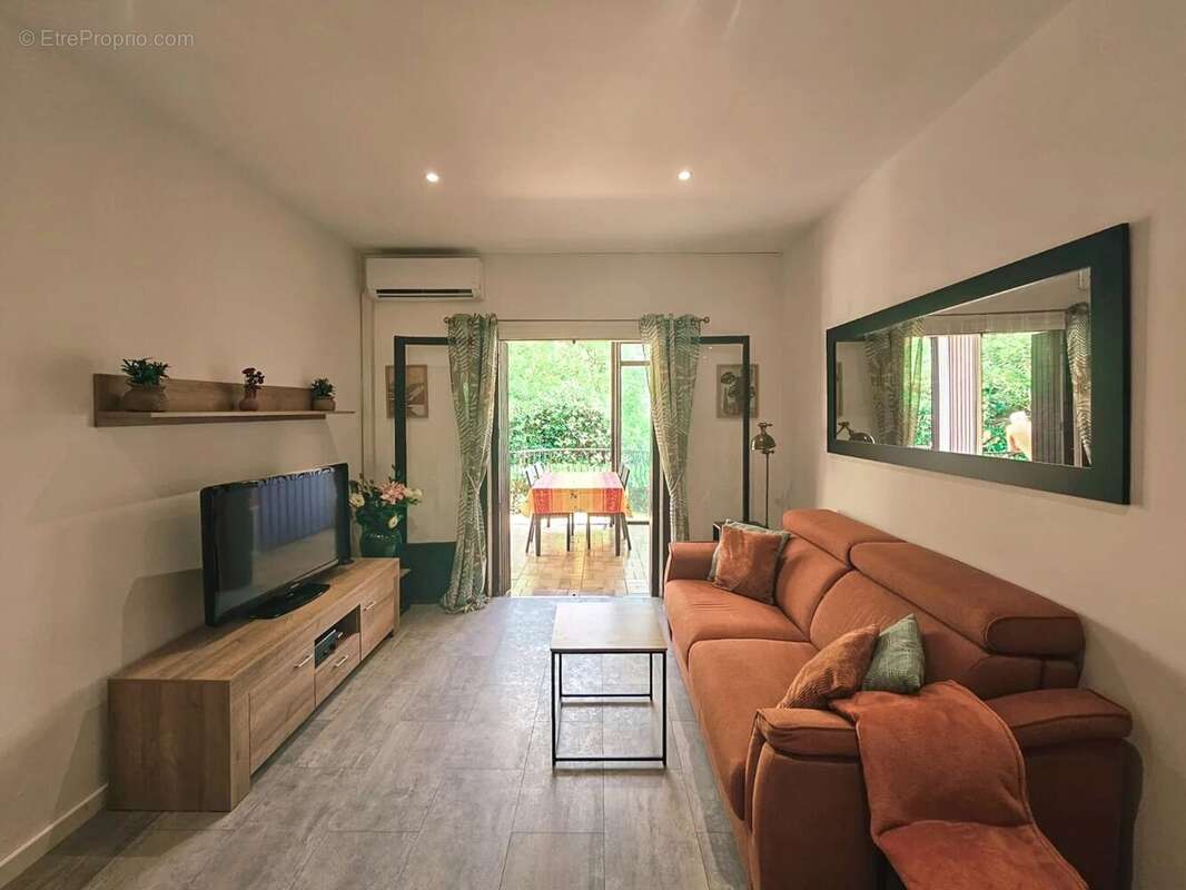 Appartement à FREJUS