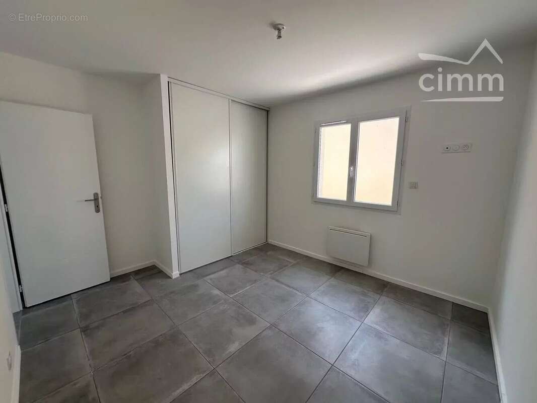 Maison à SAUVIAN