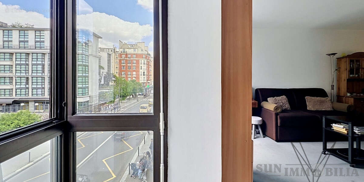 Appartement 34 m² à Paris-20e  - photo 3