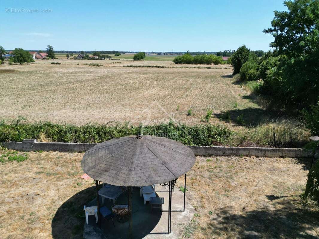 Charmante maison de 116 m² à La Ferté-Hauterive - photo 35