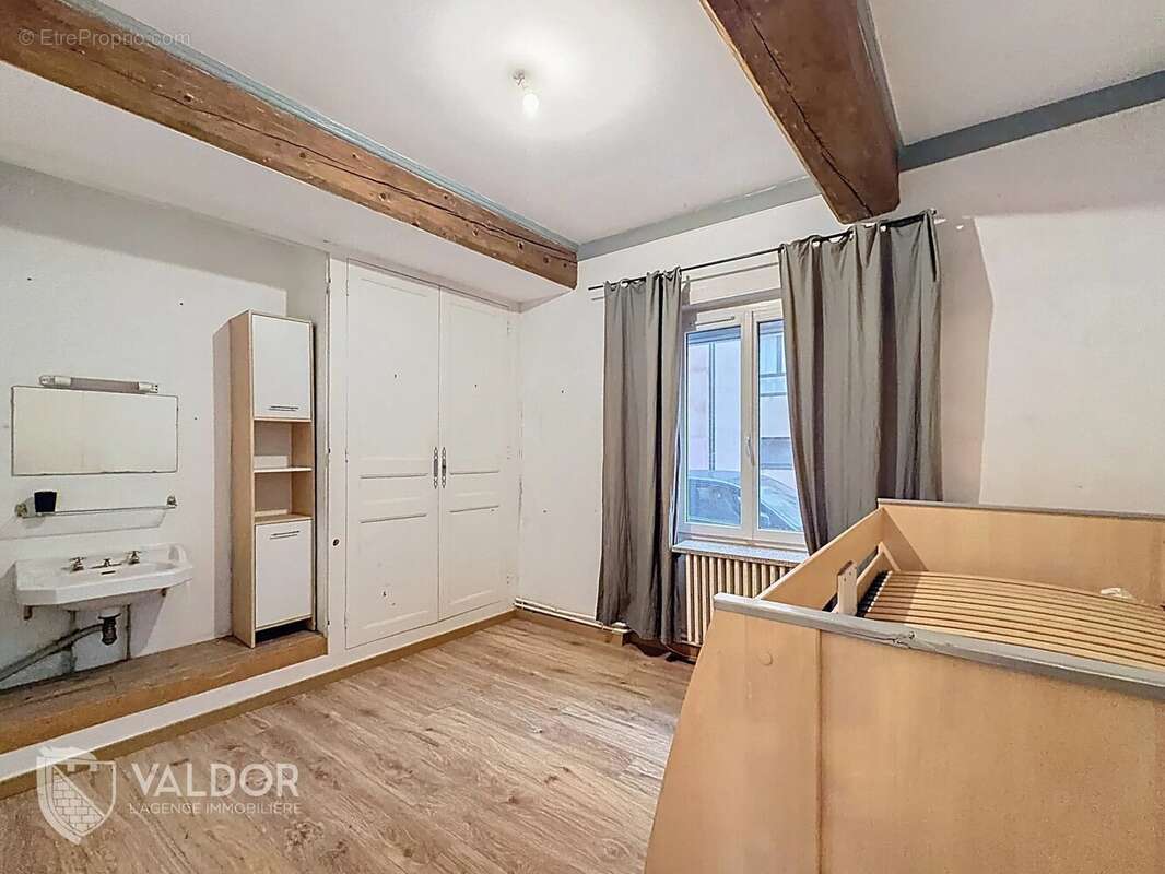 Appartement à MONTMERLE-SUR-SAONE