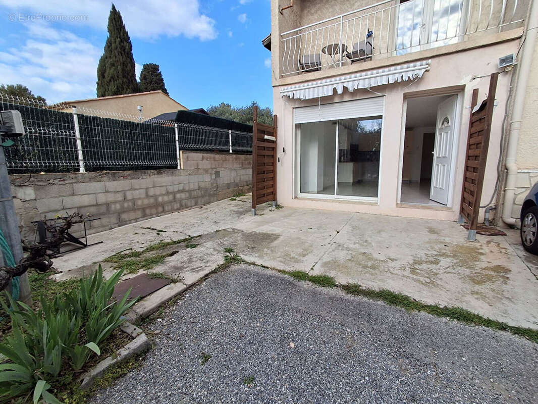 Appartement à ROGNAC