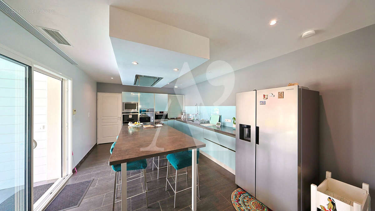 Maison à SAINTE-MARIE-DE-GOSSE