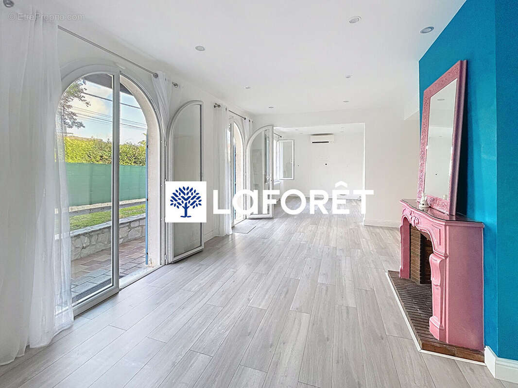 Maison à CAGNES-SUR-MER