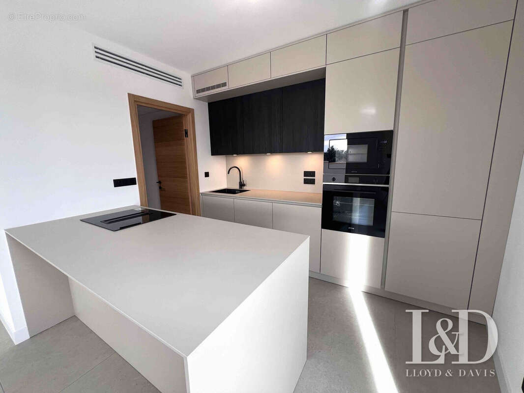 Appartement à CASTRIES