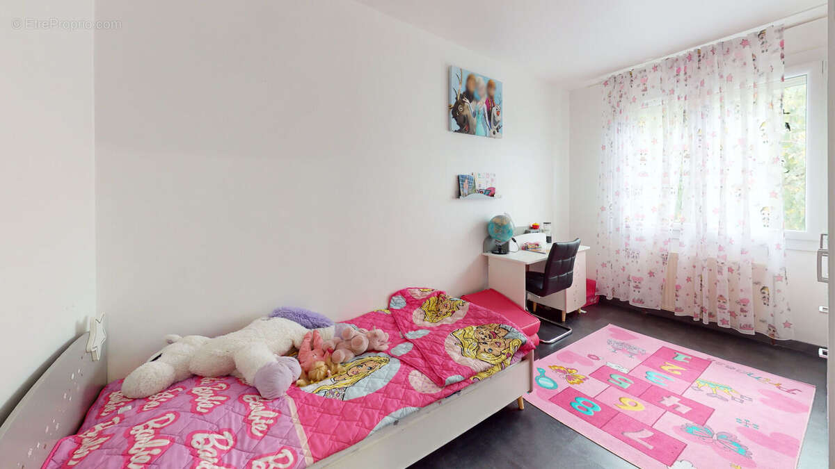 Maison à FONTAINE-LE-COMTE