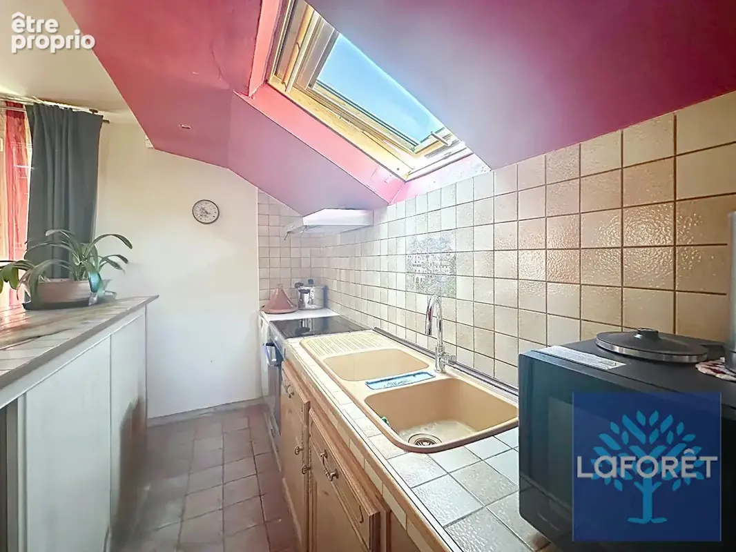 Appartement duplex 70 m² avec extérieur de 80 m² Sans charges de copropriété - photo 4