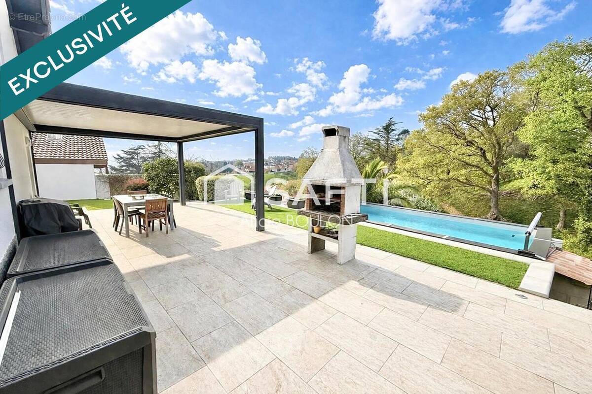 Photo 1 - Maison à URRUGNE