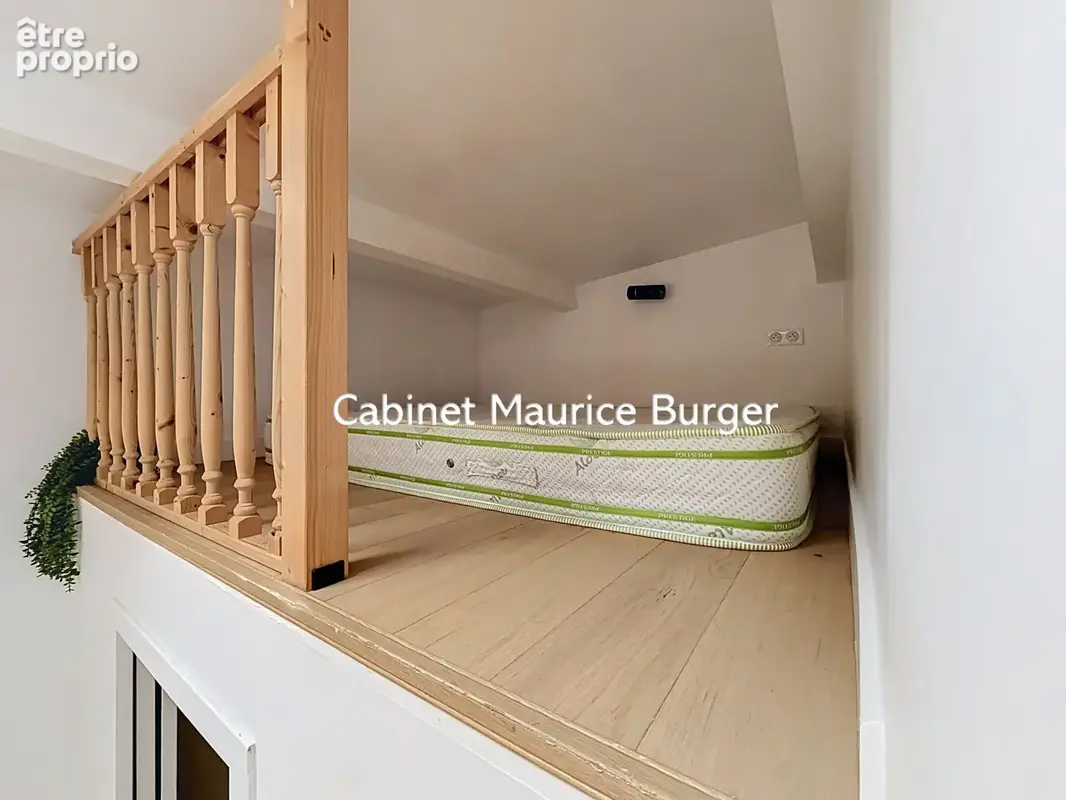 Studio esprit maison avec terrasse   Baigné de lumière, au calme et vendu meublé - photo 9