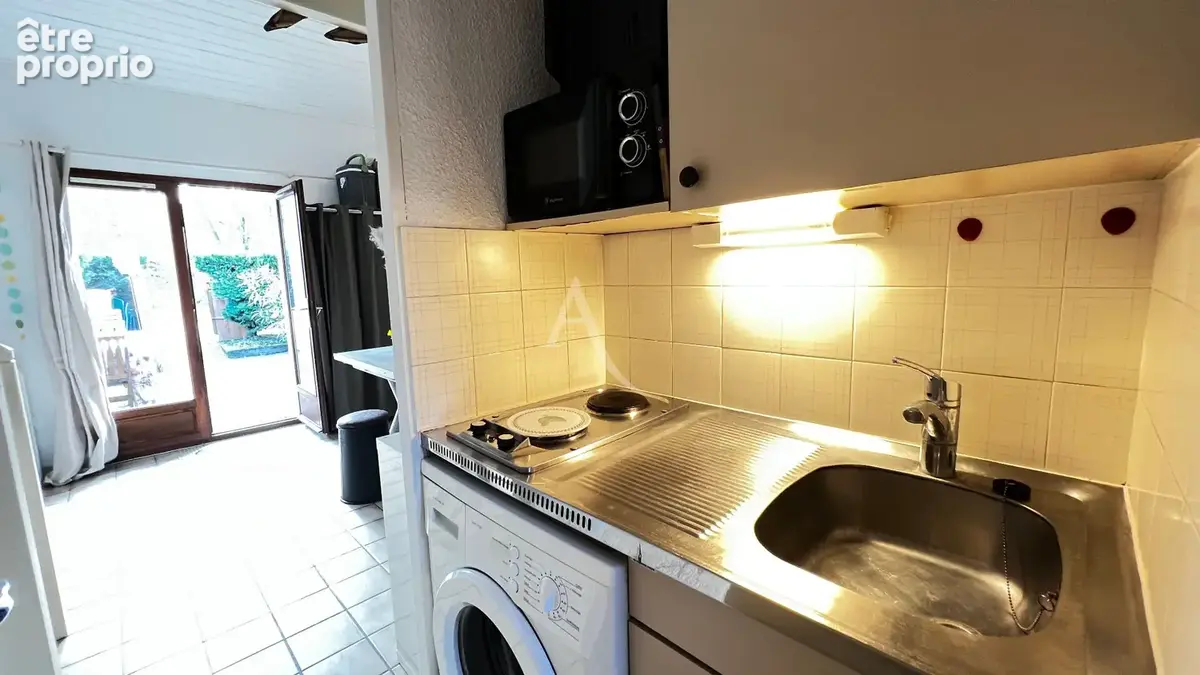 Maison en résidecne sécurisée, rénovée, avec jardin, 2 places de parking - photo 9