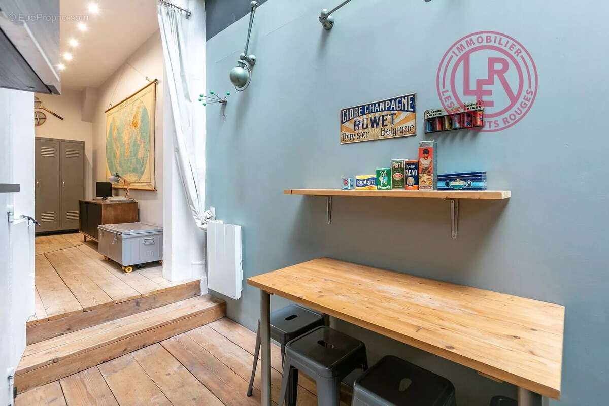 Appartement à PARIS-11E