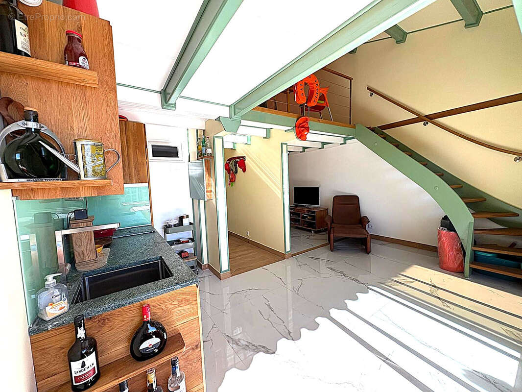 Appartement à GASSIN