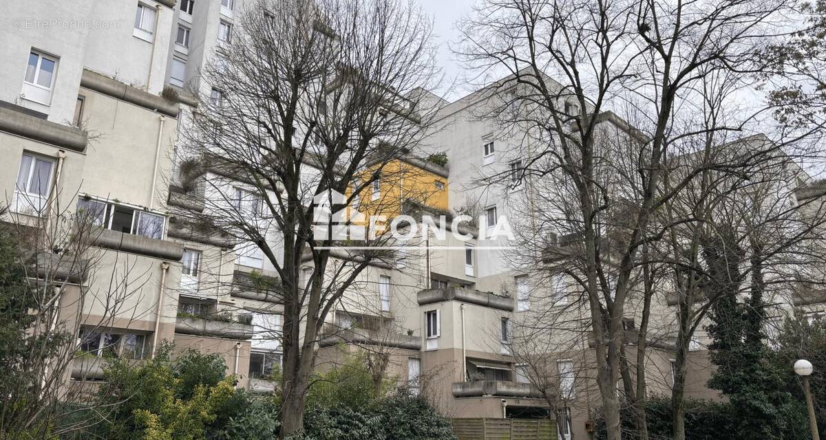 Appartement à EVRY