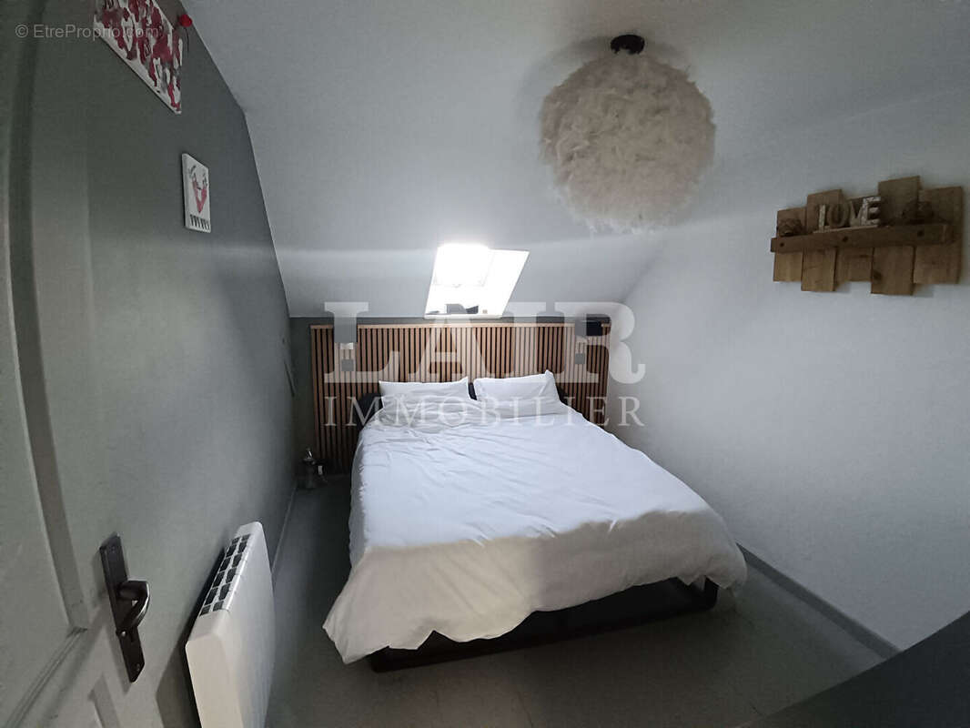 Maison à LE MELE-SUR-SARTHE