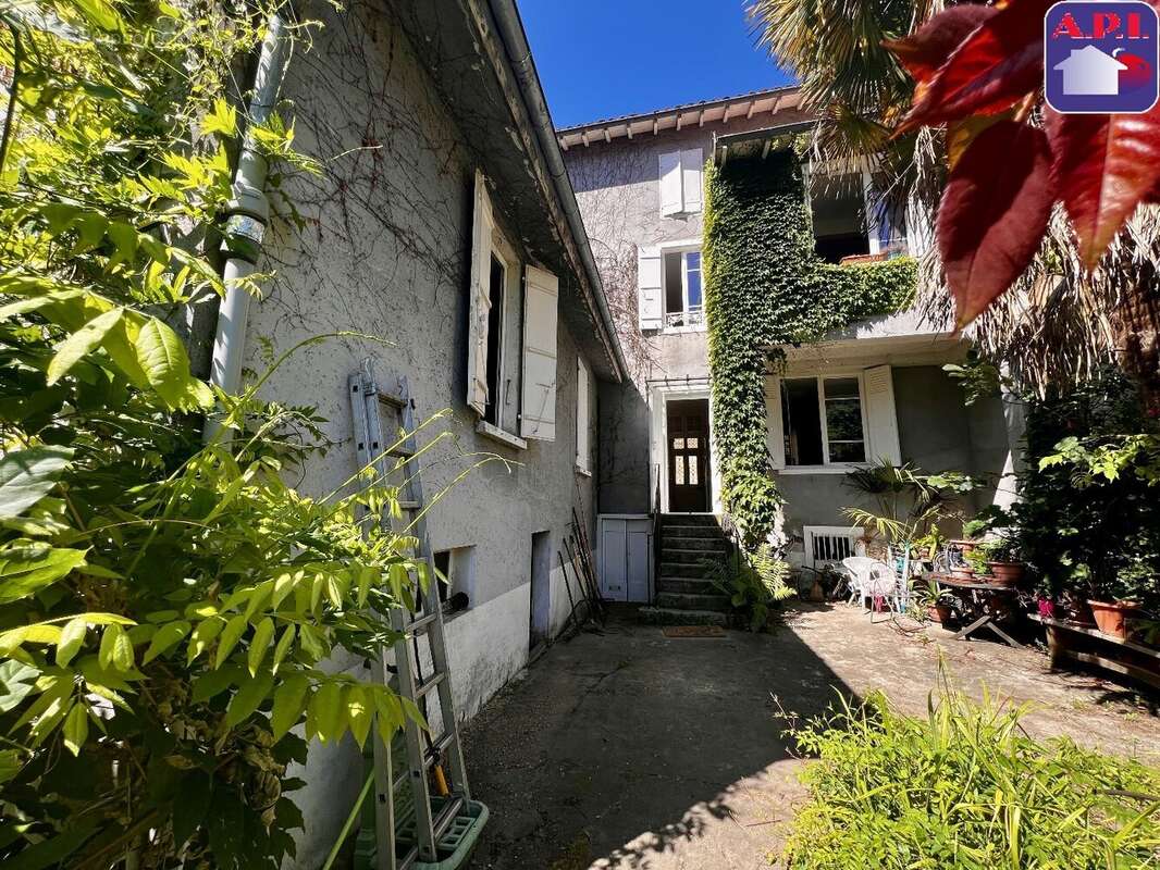 Maison à FOIX