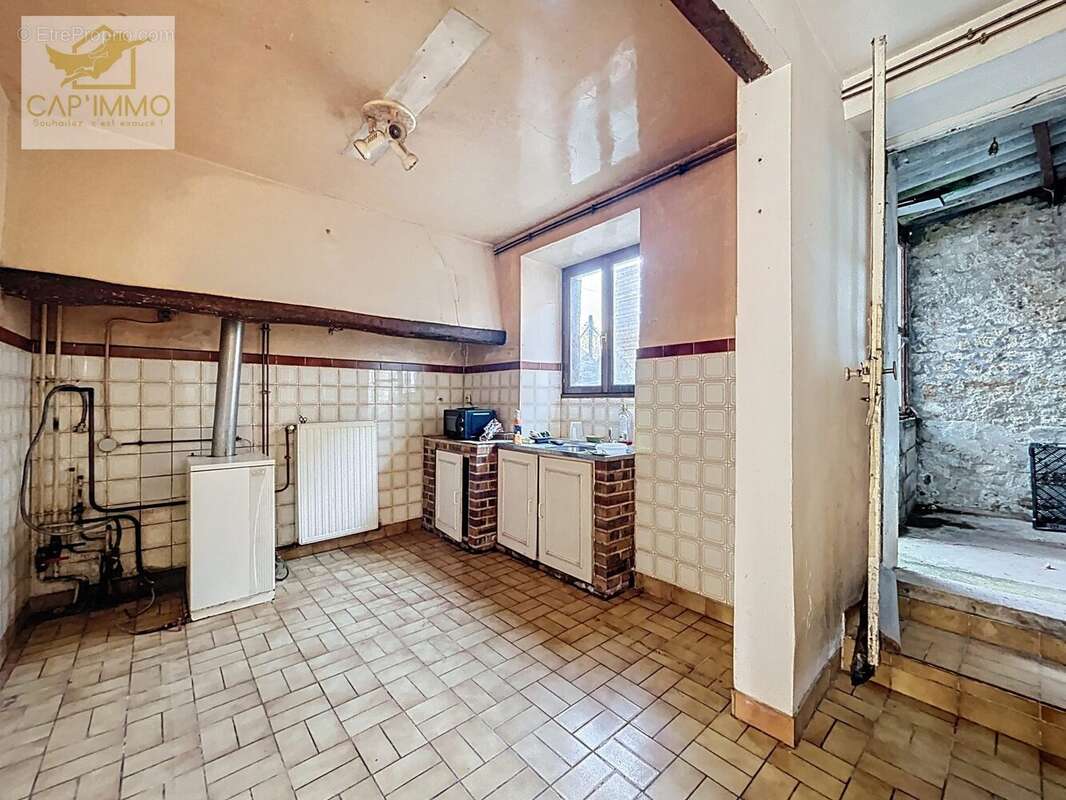 Maison 94 m² à Magny-En-Vexin  - photo 4