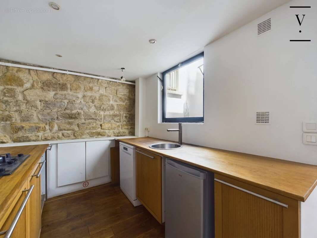 Appartement à PARIS-20E