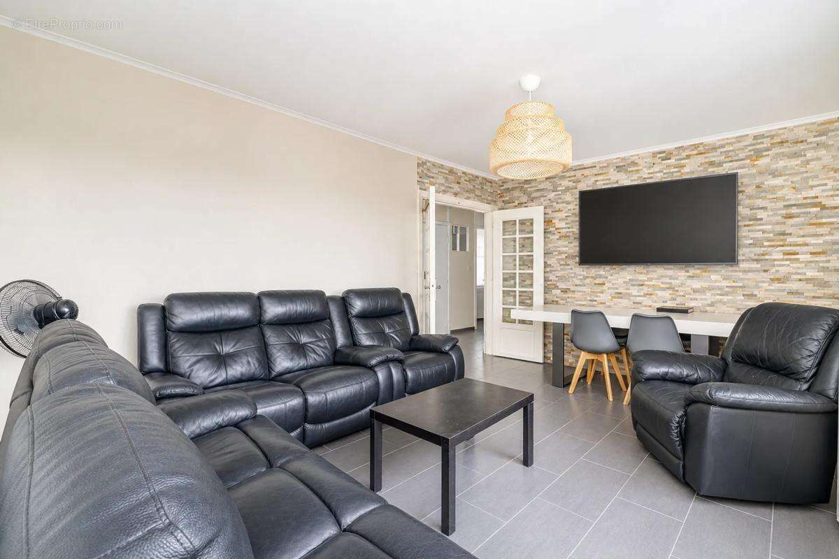 Appartement à SAINT-GRATIEN