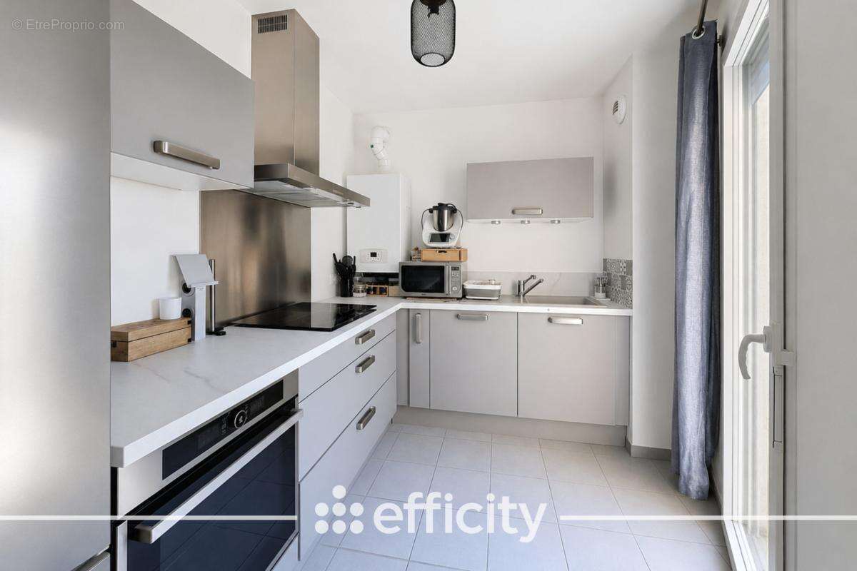 Appartement à GRIGNY