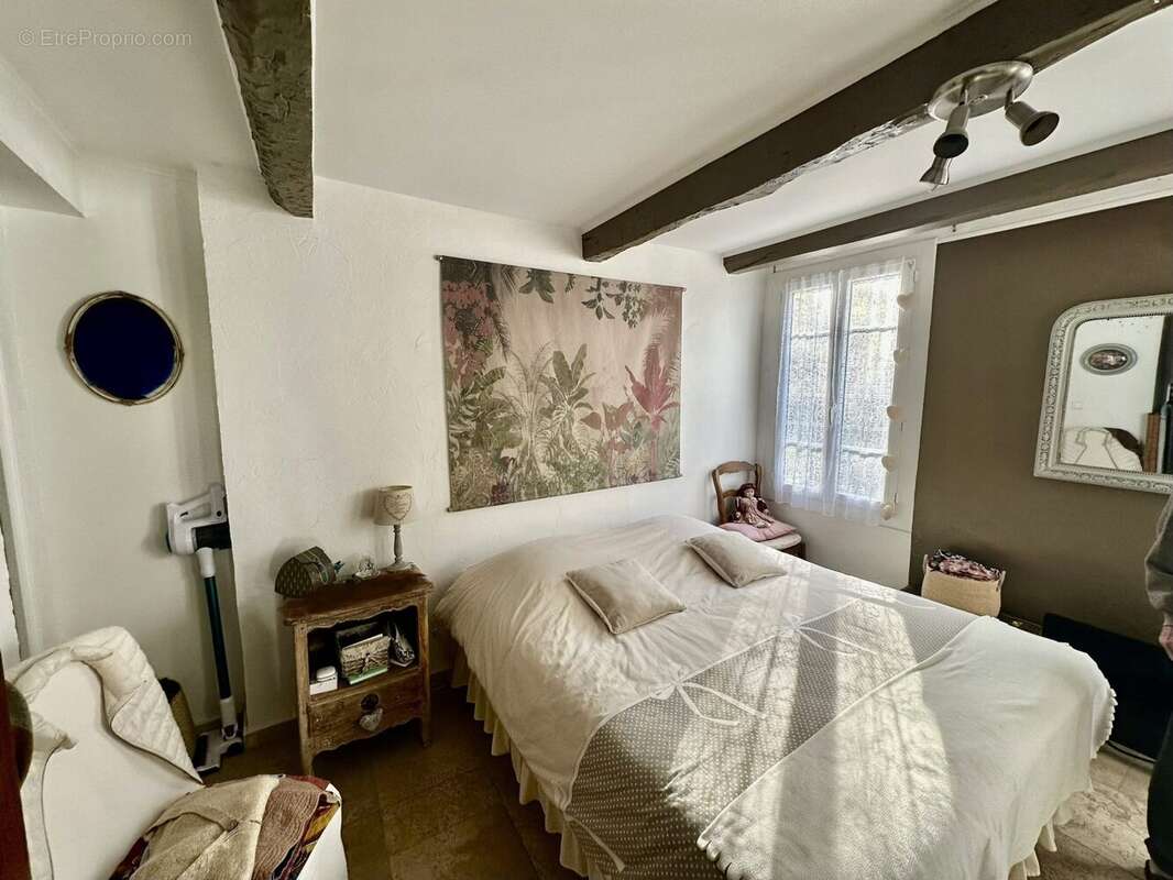 Maison à VILLECROZE