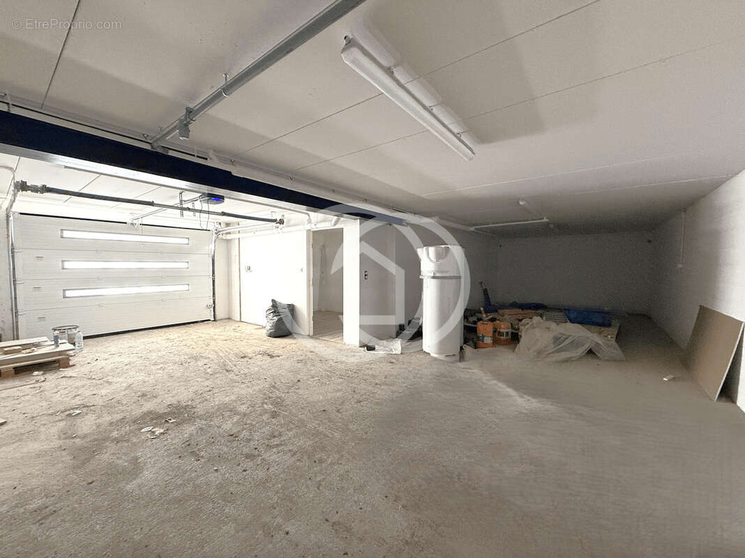 Magnifique maison T5 163m2 avec grand garage et jardin - photo 7