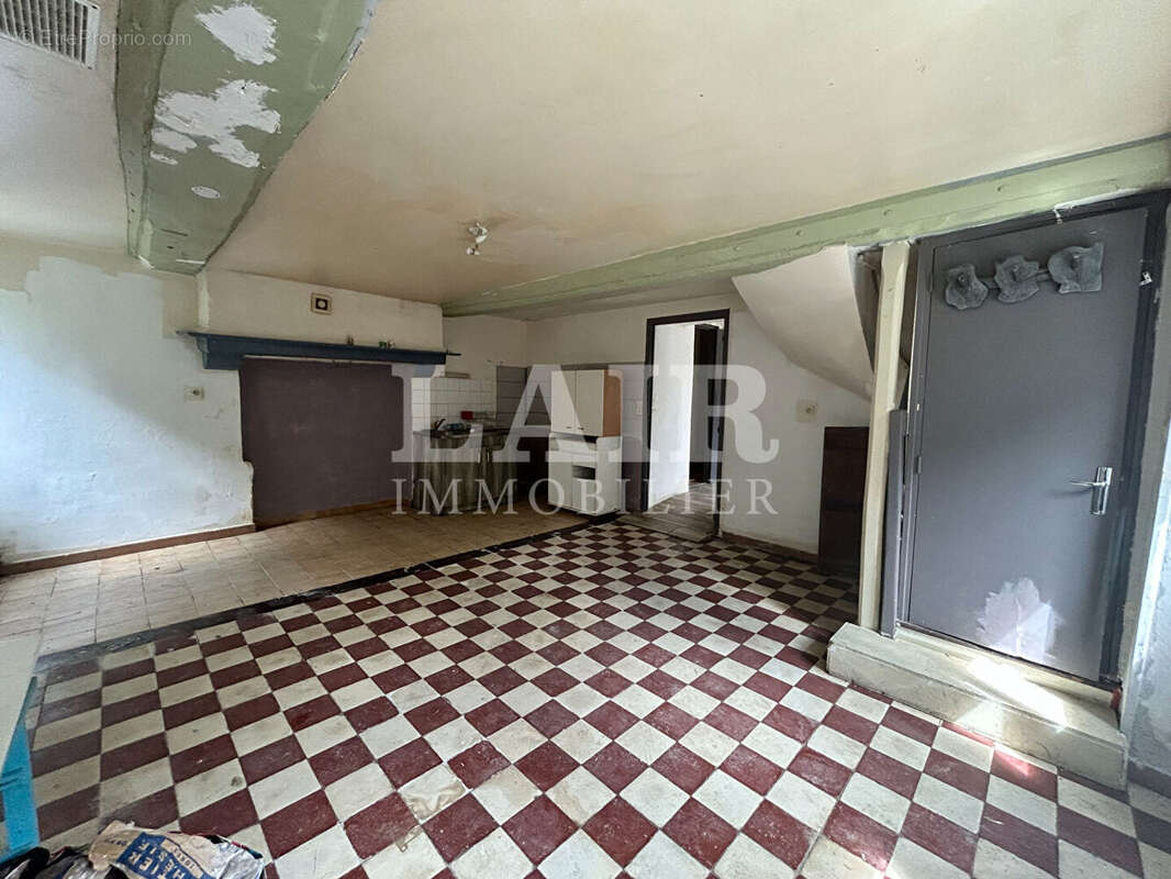 Maison à rénover secteur Boischampré ref T 14057 - photo 3