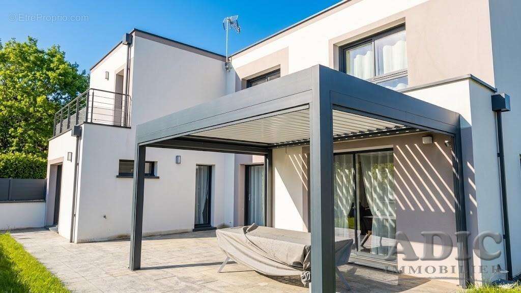 Maison à SAINT-MARD