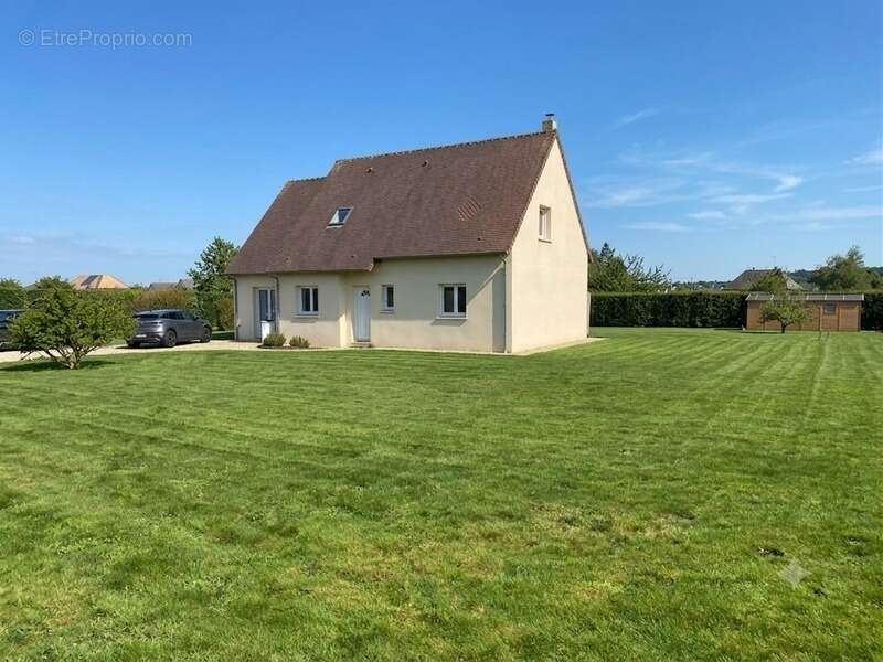 Maison à PONT-L'EVEQUE