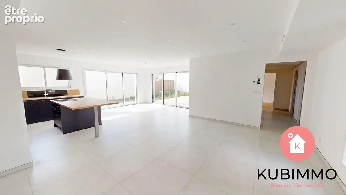 Maison 4 pièces 113 m² à vendre à Saint-Hilaire-La-Foret (85440) - photo 8
